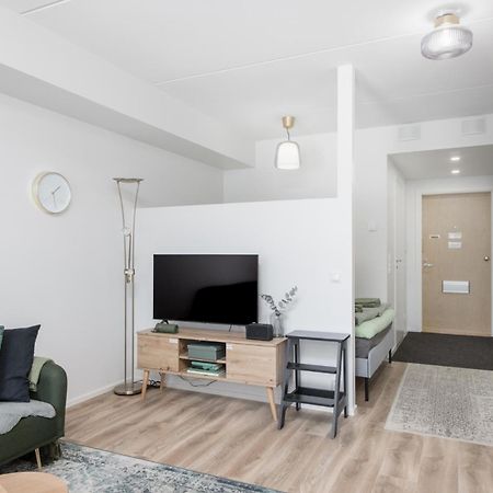 New Studio Apartment With Free Parking クオピオ エクステリア 写真
